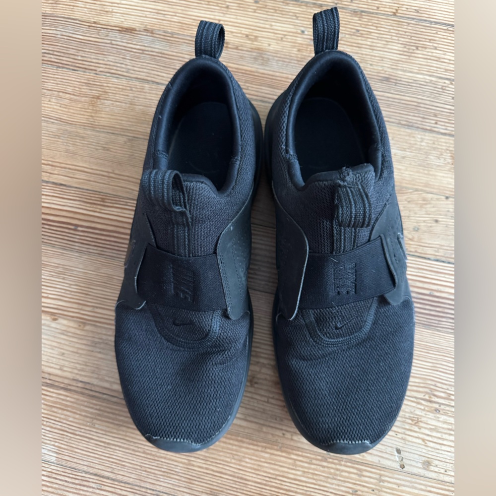 Nike All-Black Slip-On Sneakers
